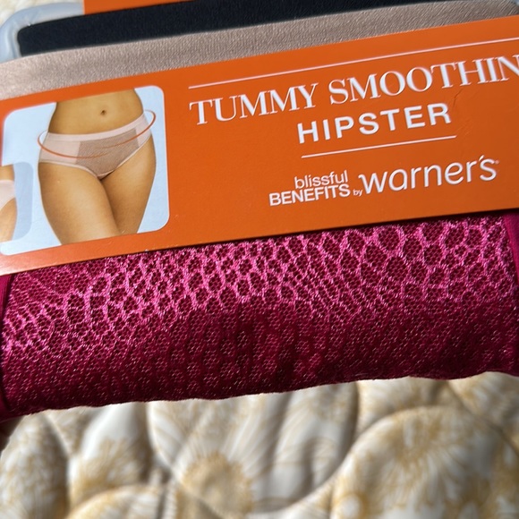 🥰 2/$15 3 pack hipsters - Picture 3 of 3